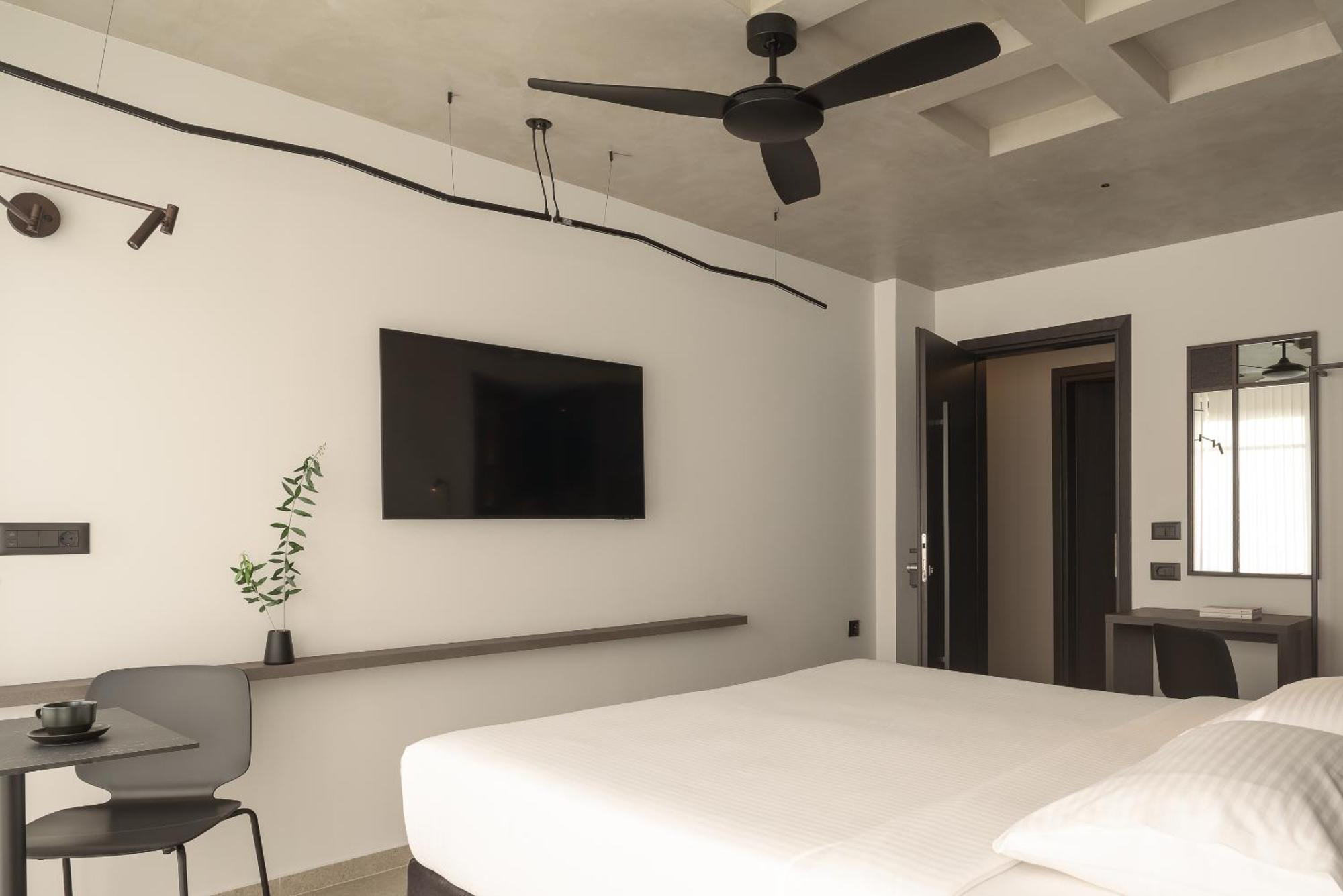 הרקליון Pleiades Urban Stay By Semavί מראה חיצוני תמונה
