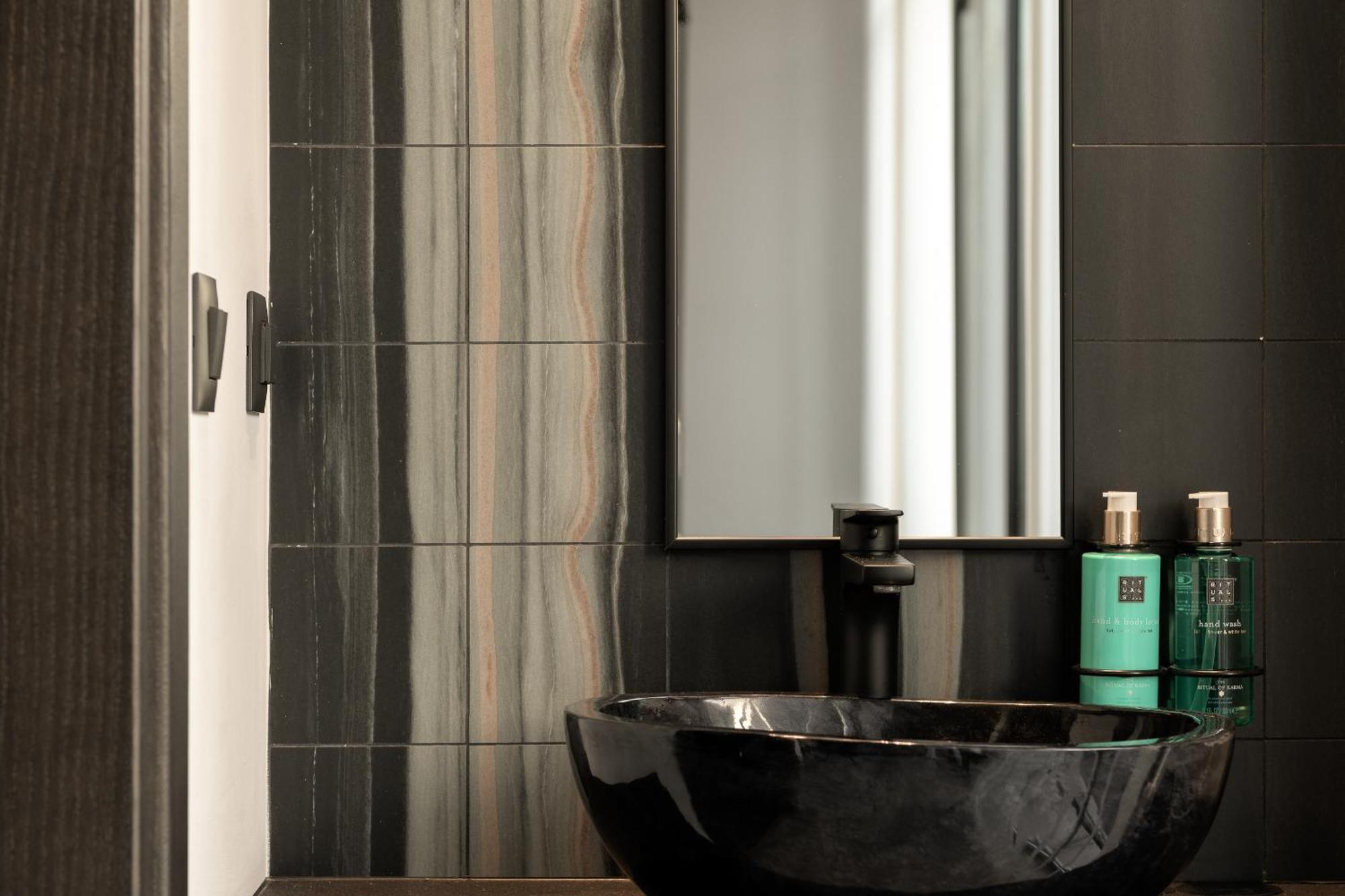 הרקליון Pleiades Urban Stay By Semavί מראה חיצוני תמונה